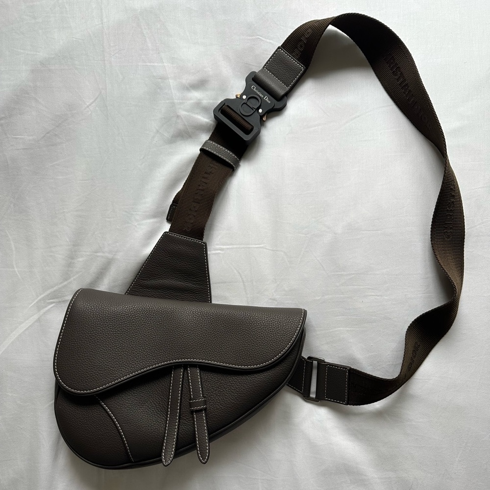 Men’s Dior saddle bag Kim jones. With rollercoaster strap .